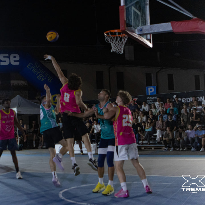 Show finali di Basket Torneo Under Maschile Sabato 21.00 - 22.30